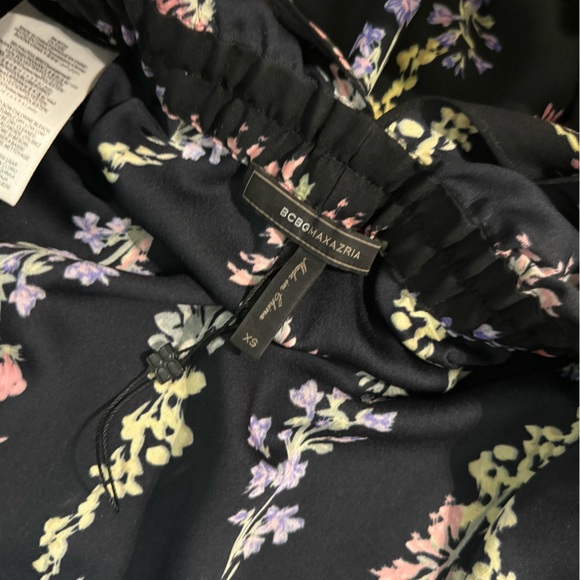 BCBGMAXAZRIA Floral Romper - Picture 5 of 6